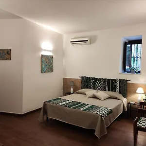 Casetta Speciale , Palermo Italia